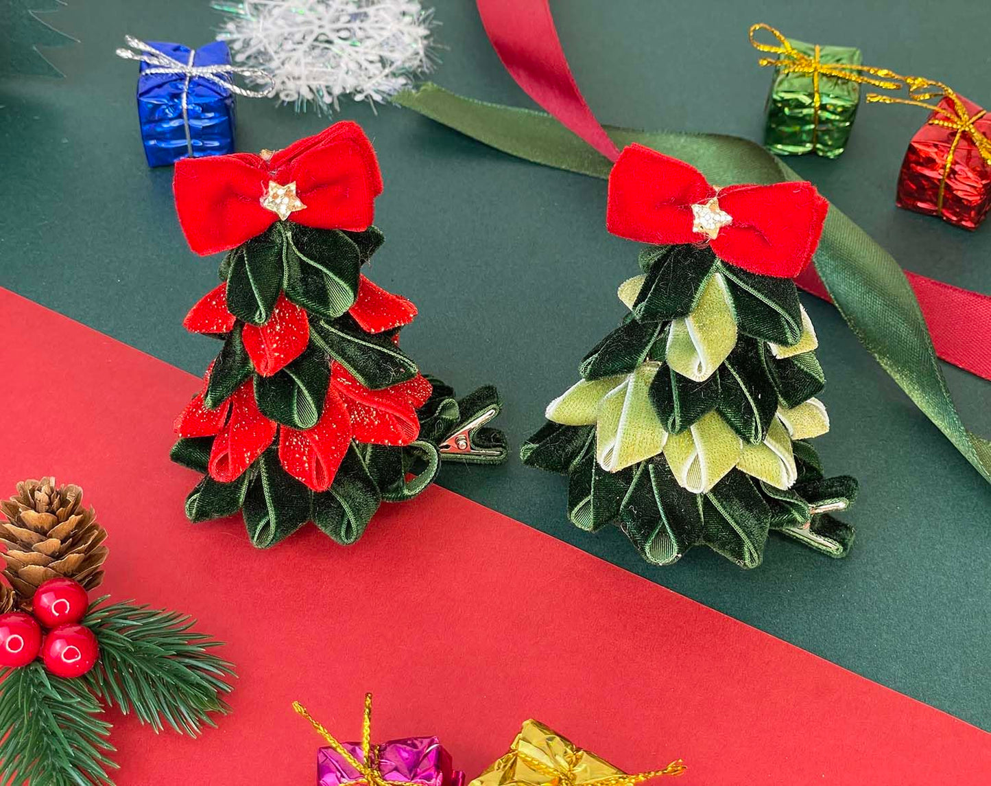 2PCS Christmas Hair Clips, Handmade Christmas Tree and Santa Style Christmas Hair Accessories for Women Girls Kids, Red Green Glittery Holiday Hair Clips Christmas Party Costume Accessories Gift