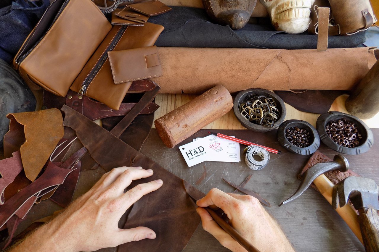 Hide & Drink Rustic Leather Straight Razor Case Handmade (Swayze Suede)