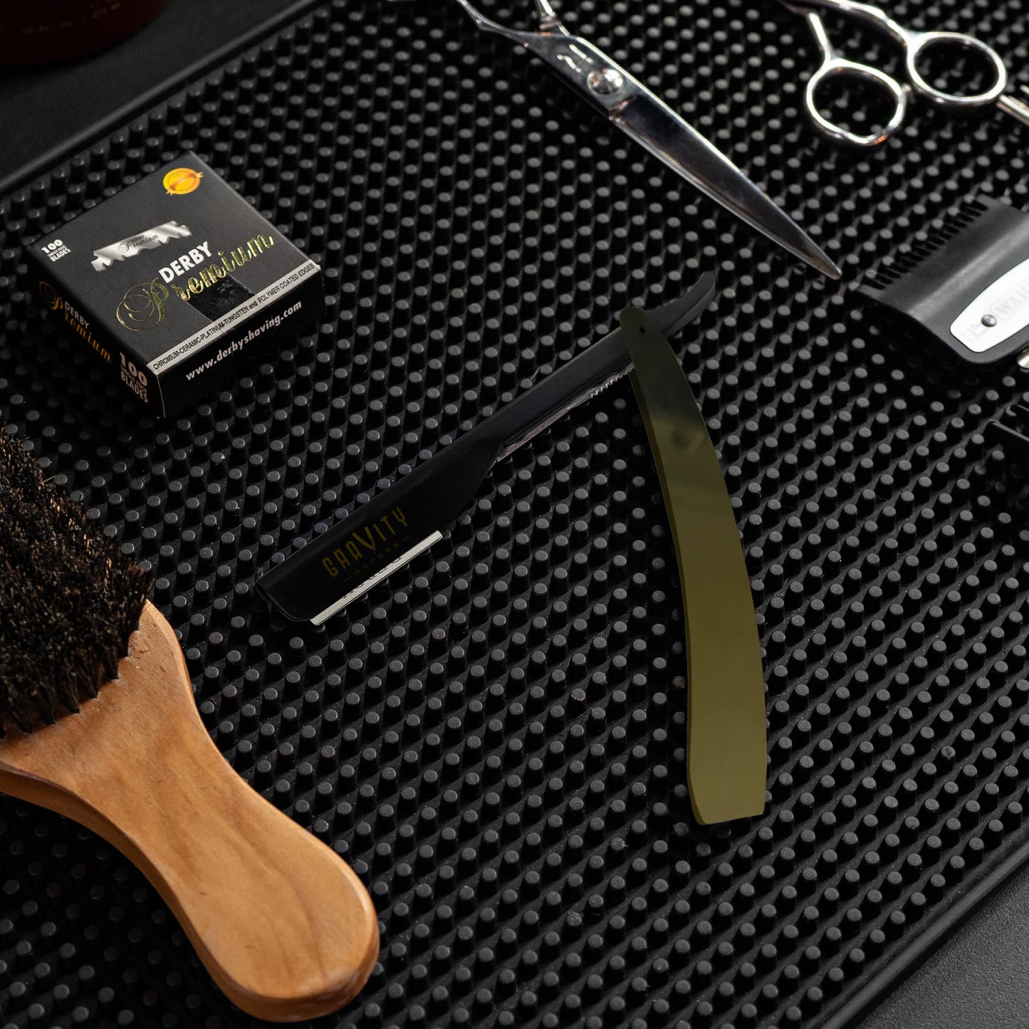 Professional Straight Razor - Ultra Exposed Straight Razor Kit with 10 Gravity Premium Blades, 2mm Exposed (Kingsman)