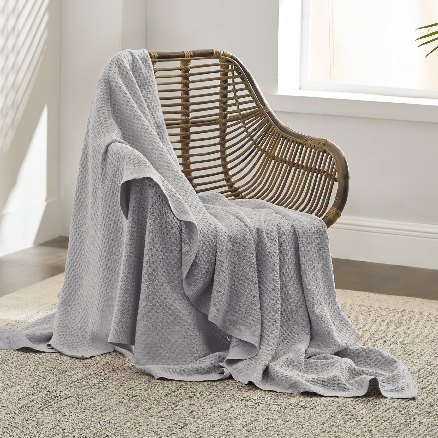 Bedsure 100% Cotton Large Throw Blankets for Couch - Waffle Weave Grey Throw Blankets for Bed, Lightweight and Soft Spring Throw Blankets for Office, 50x70 inches