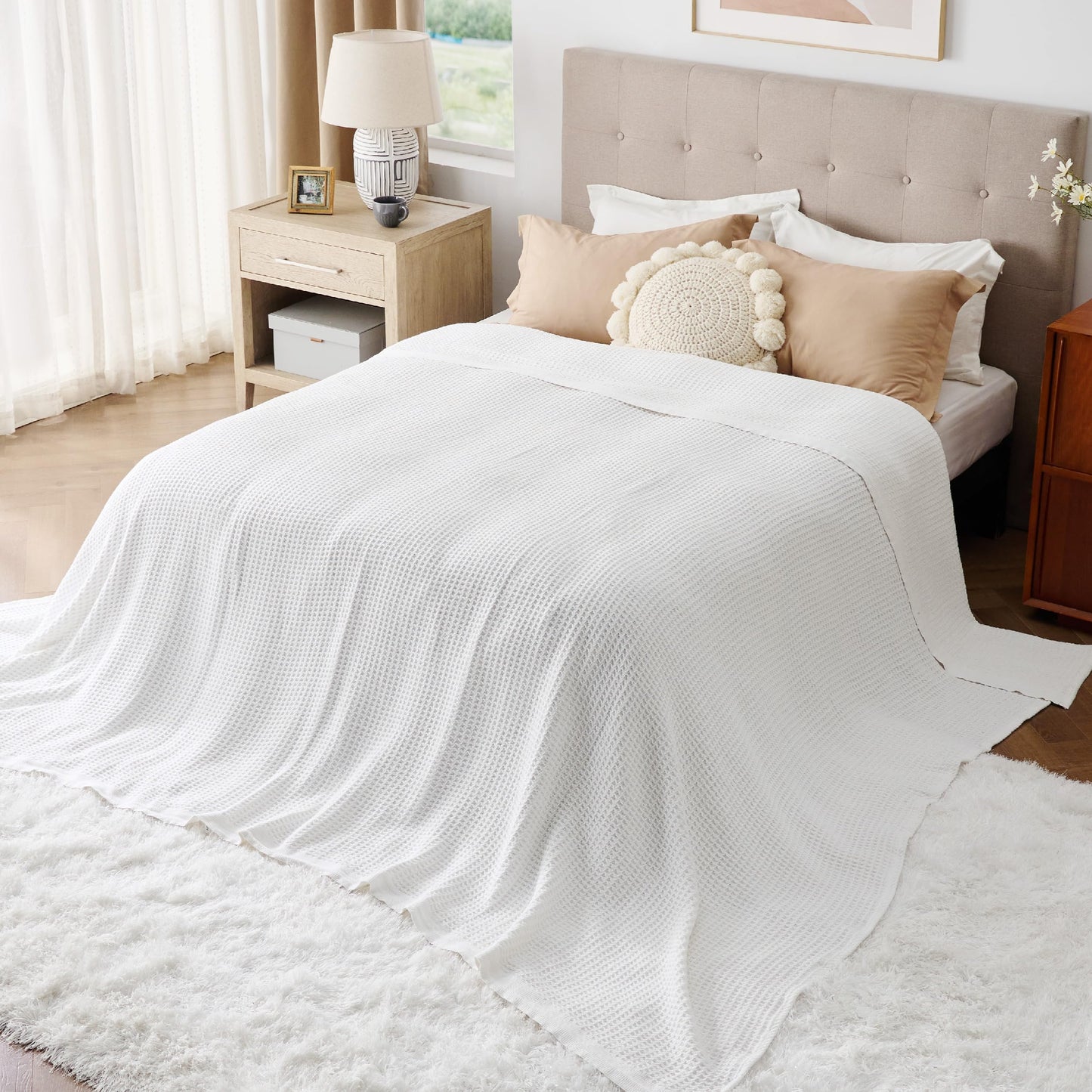 Bedsure 100% Cotton Large Blankets Oversized King for Bed - Waffle Weave Blankets for Spring, Lightweight and Breathable Couch Cover Blankets, White, 120x94 inches