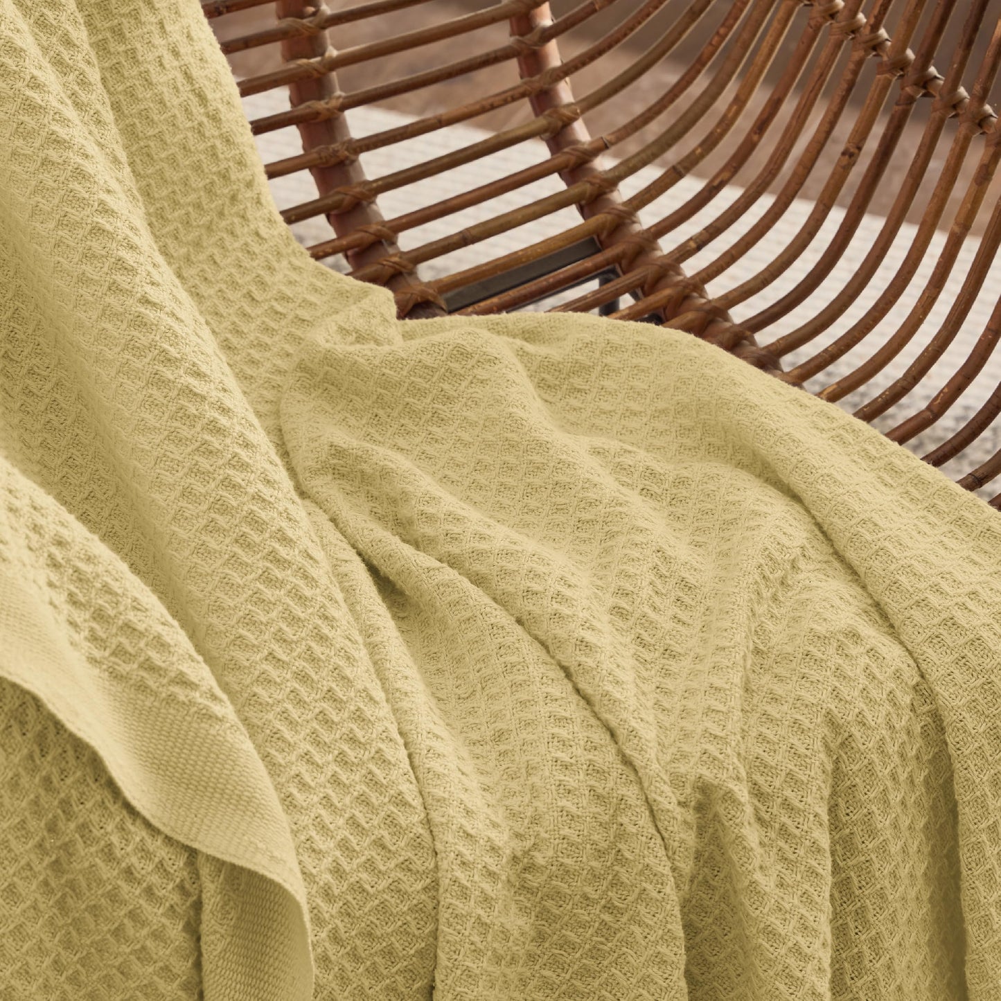 Bedsure 100% Cotton Large Throw Blankets for Couch - Waffle Weave Straw Yellow Throw Blankets for Bed, Lightweight and Soft Spring Throw Blankets for Office, 50x70 inches