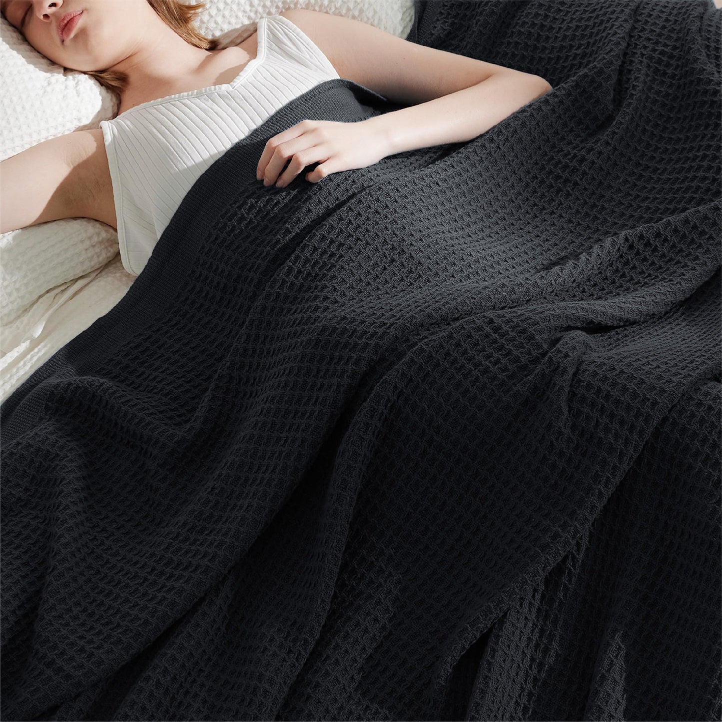 Bedsure 100% Cotton Large Throw Blankets for Couch - Waffle Weave Black Throw Blankets for Bed, Lightweight and Soft Spring Throw Blankets for Office, 50x70 inches